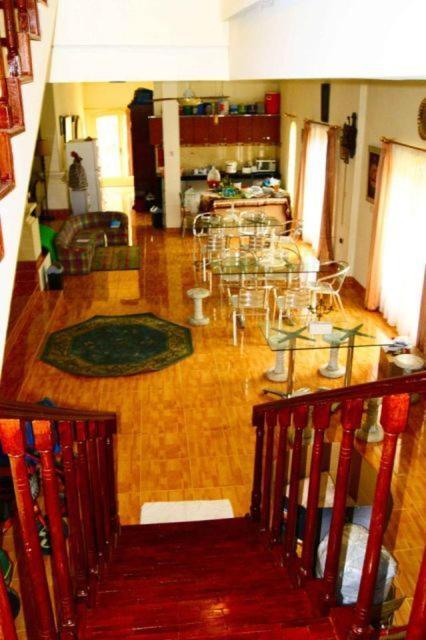 Arimbi Cibulan Suites Чисаруа Экстерьер фото